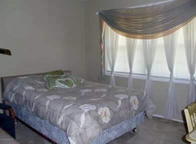 40 ARDMORE LN BEDRM 2
