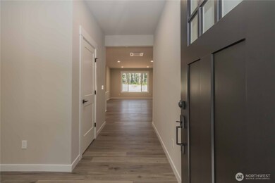 18410 Rampart Ct SE, Yelm, WA 98597 - photo 2