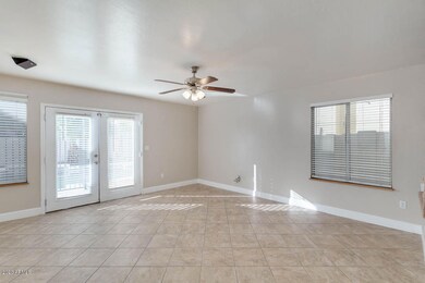 767 E Kesler Ln, Chandler, AZ 85225 - photo 6