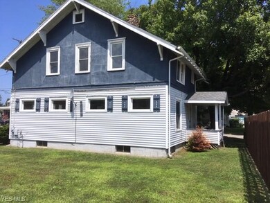 290 Sandusky St, Conneaut, OH 44030 - photo 4