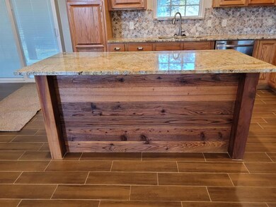 832 Corral Dr, Granbury, TX 76048 - photo 6