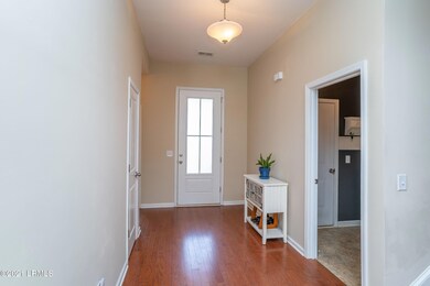 3c. Entry interior