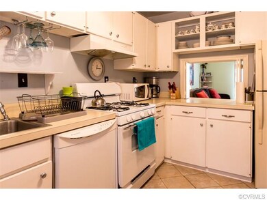 9101 Derbyshire Rd unit J, Henrico, VA 23229 - photo 6