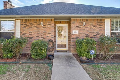 1103 Hemphill Dr, Cleburne, TX 76033 - photo 4