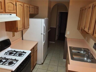 133 Lago Seco Dr, Horizon City, TX 79928 - photo 6