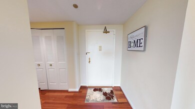 3709 S George Mason Dr unit 1615 EAST, Baileys Crossroads, VA 22041 - photo 4