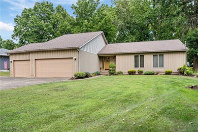 5737 Towerview Dr, Akron, OH 44319 - photo 3