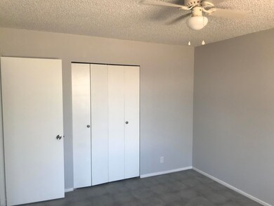 907 N Grand unit a, Mesa, AZ 85201 - photo 3
