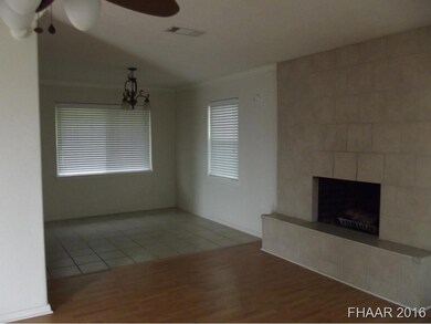 420 E Robertson Ave, Copperas Cove, TX 76522 - photo 3