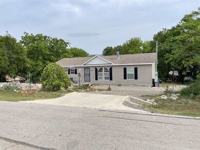 163 Normandy Ave, Azle, TX 76020 - photo 4