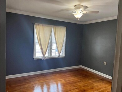 1st bedroom