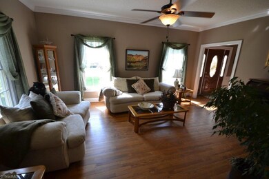 1034 Anns Ct, Asheboro, NC 27205 - photo 7