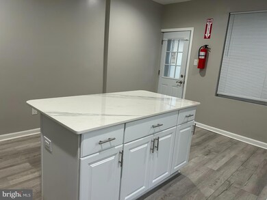 442 E Moore St, Norristown, PA 19401 - photo 7