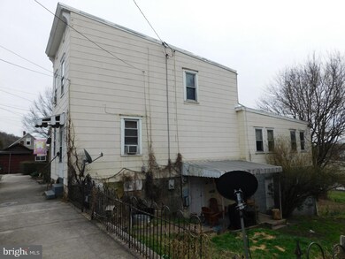 520 Columbia Ave, Cumberland, MD 21502 - photo 3
