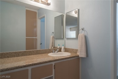 7250 Hardtack Cir, Las Vegas, NV 89119 - photo 4