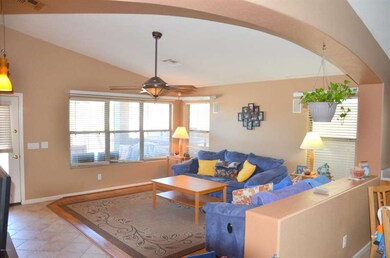 4 bedroom home in Adobe Highlands