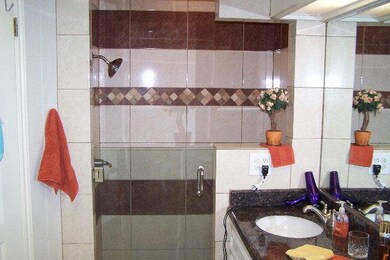 304 Karen Dr unit 354 of Phase 3, Alamo, TX 78516 - photo 3