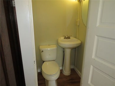 802 Howard St, Monongahela, PA 15063 - photo 6