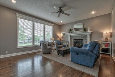 5803 Redbud St, Shawnee, KS 66218 - photo 5