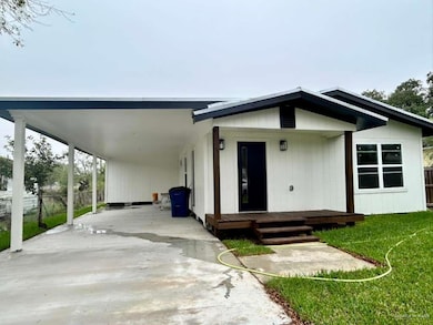 437 S Georgia Ave, Mercedes, TX 78570 - photo 2