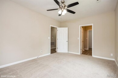 713 S Jackson St, Litchfield, IL 62056 - photo 7