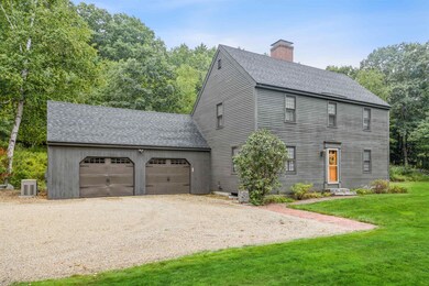 25 Old Manchester Rd, Amherst, NH 03031 - photo 2