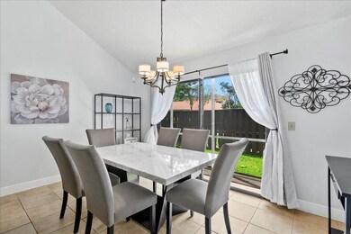 1726 Shoreside Cir, Wellington, FL 33414 - photo 6