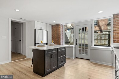 618 Ploy St, Baltimore, MD 21201 - photo 4