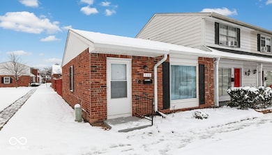 721 Southfield Ct, Indianapolis, IN 46227 - photo 3