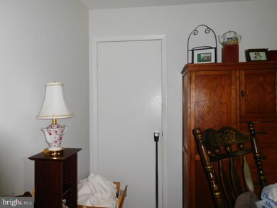 732 Mansfield Rd, Essex, MD 21221 - photo 6