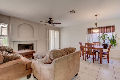 2026 E Windsong Dr-6