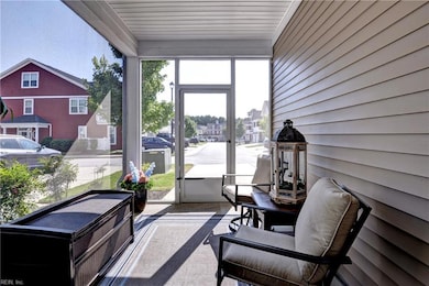 Private screened porch