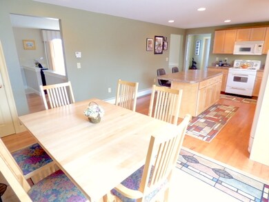 1033 Long St, Webster, NH 03303 - photo 7