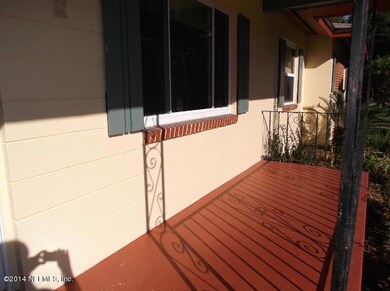 4960 Dian Wood Dr E, Jacksonville, FL 32210 - photo 3