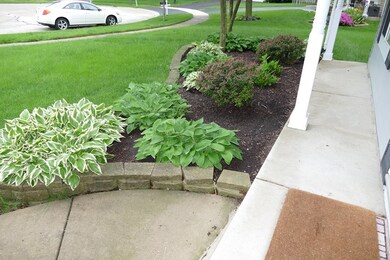 1332 Greenfield Ct, Naperville, IL 60564 - photo 4