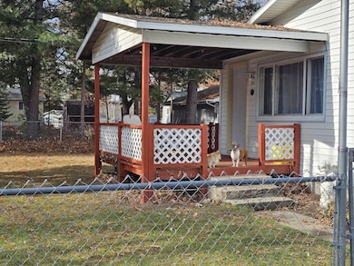 6361 Robin Dr, Harrison, MI 48625 - photo 3