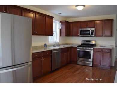 27 Millers Farm Dr, Rochester, NH 03868 - photo 4