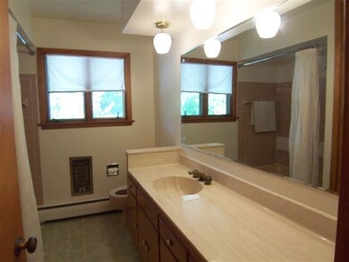 main bath<|><|>