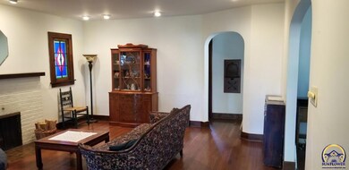 1414 SW Campbell Ave unit 600 sw Van Buren, Topeka, KS 66604 - photo 7