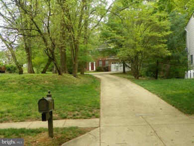 2102 Arctic Fox Dr, Bowie, MD 20721 - photo 2