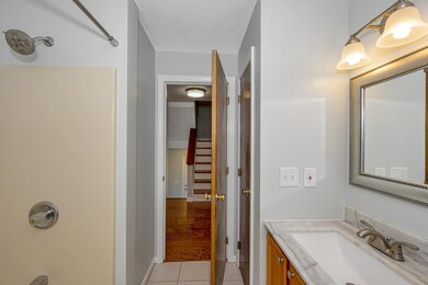 7 Jacoby Cir unit U136, Nashua, NH 03062 - photo 7