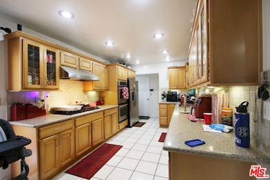 19014 Gunlock Ave, Carson, CA 90746 - photo 7