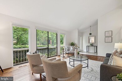 908 Twin Oaks Dr, Potomac, MD 20854 - photo 6