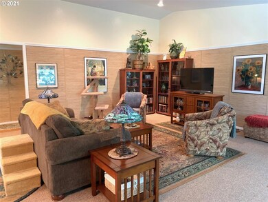 1305 Seacrest Ln, Brookings, OR 97415 - photo 7