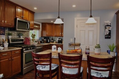 88 Cox St, Hudson, MA 01749 - photo 5