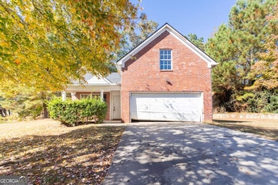 10101 Deep Creek Dr, Union City, GA 30291 - photo 2