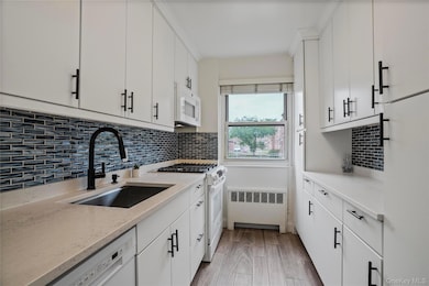 155-04 84th St unit 1, Howard Beach, NY 11414 - photo 2