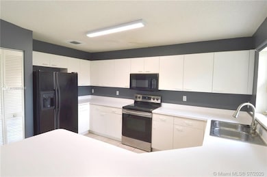 2117 SW 119th Ave, Miramar, FL 33025 - photo 4