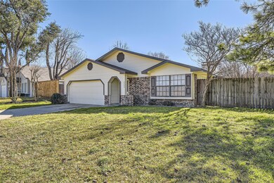 2200 Sequoia Ln, Bedford, TX 76021 - photo 2