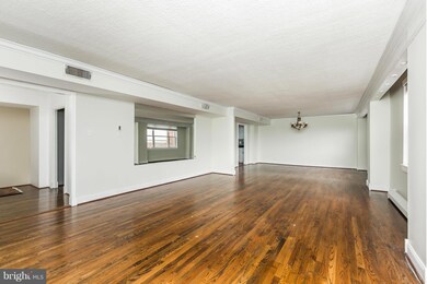 St. Paul at Chase Condominiums unit 2206, Baltimore, MD 21202 - photo 5